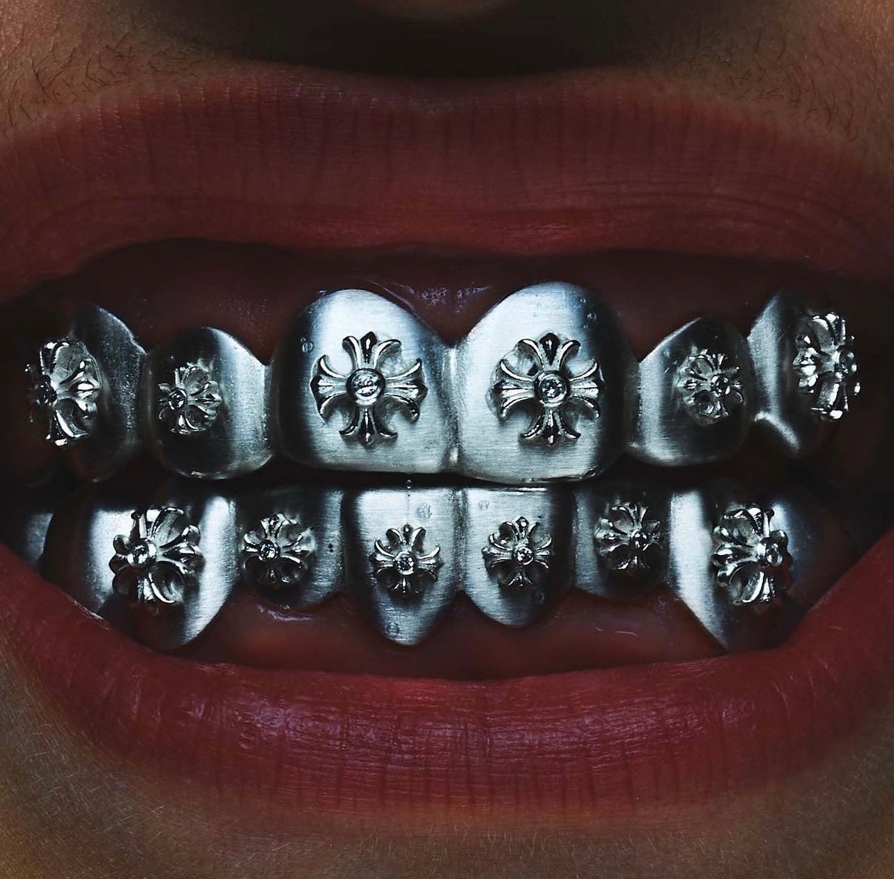 Grillz laten bezorgen