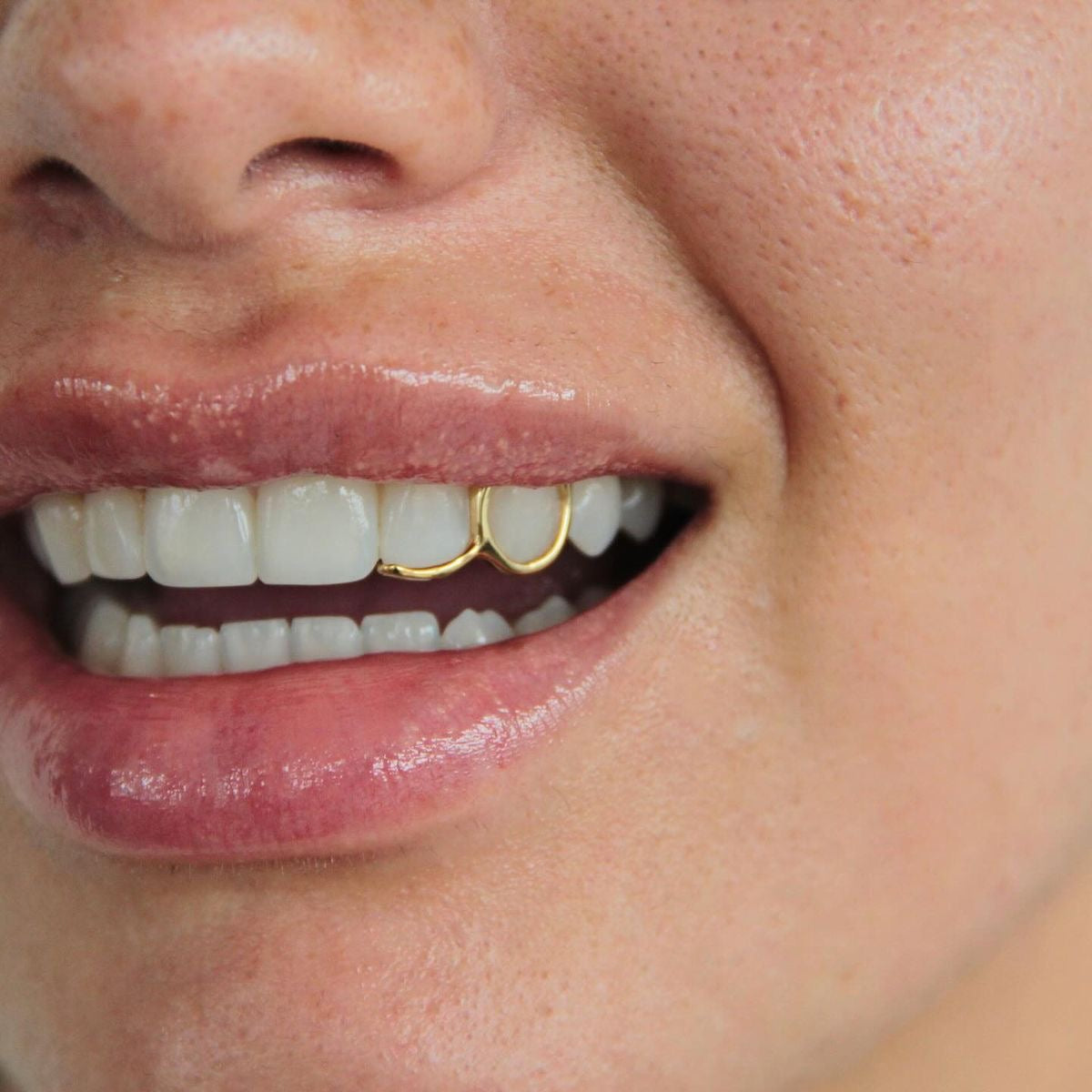 Gouden Window met streep